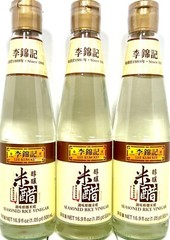 Lee Kum Kee Seasoned Rice Vinegar 16.9 oz ( Pack of 3 )